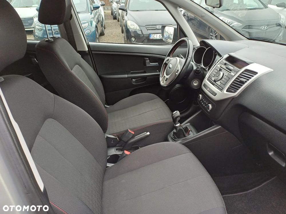 Kia Venga 1.4 CVVT Attract - 11