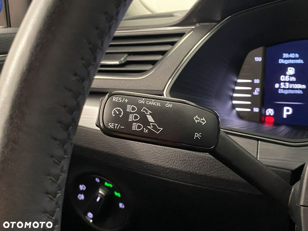 Skoda Superb 2.0 TDI SCR Ambition DSG - 27