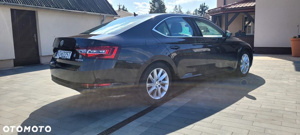 Skoda Superb 1.5 TSI ACT Ambition - 3