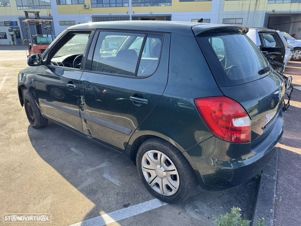 Skoda Fabia de 2007 para peças - 5