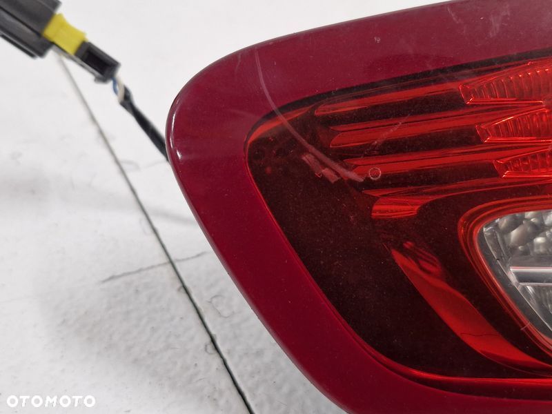CITROEN DS5 LAMPA PRAWY TYŁ TYLNA W KLAPĘ 9803167980 - 3