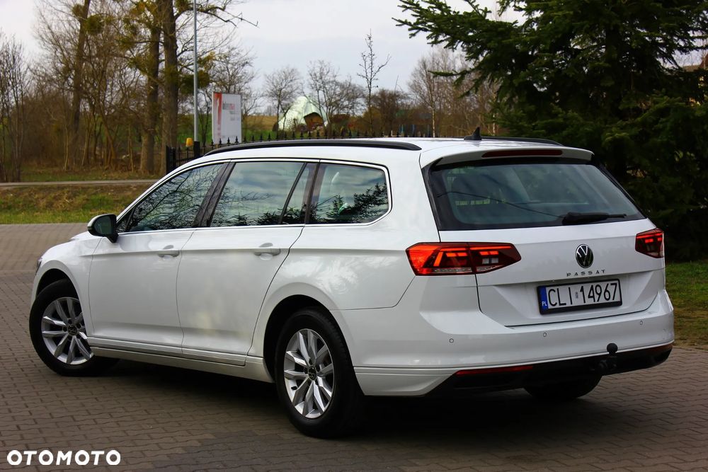 Volkswagen Passat 2.0 TDI SCR DSG Business - 5