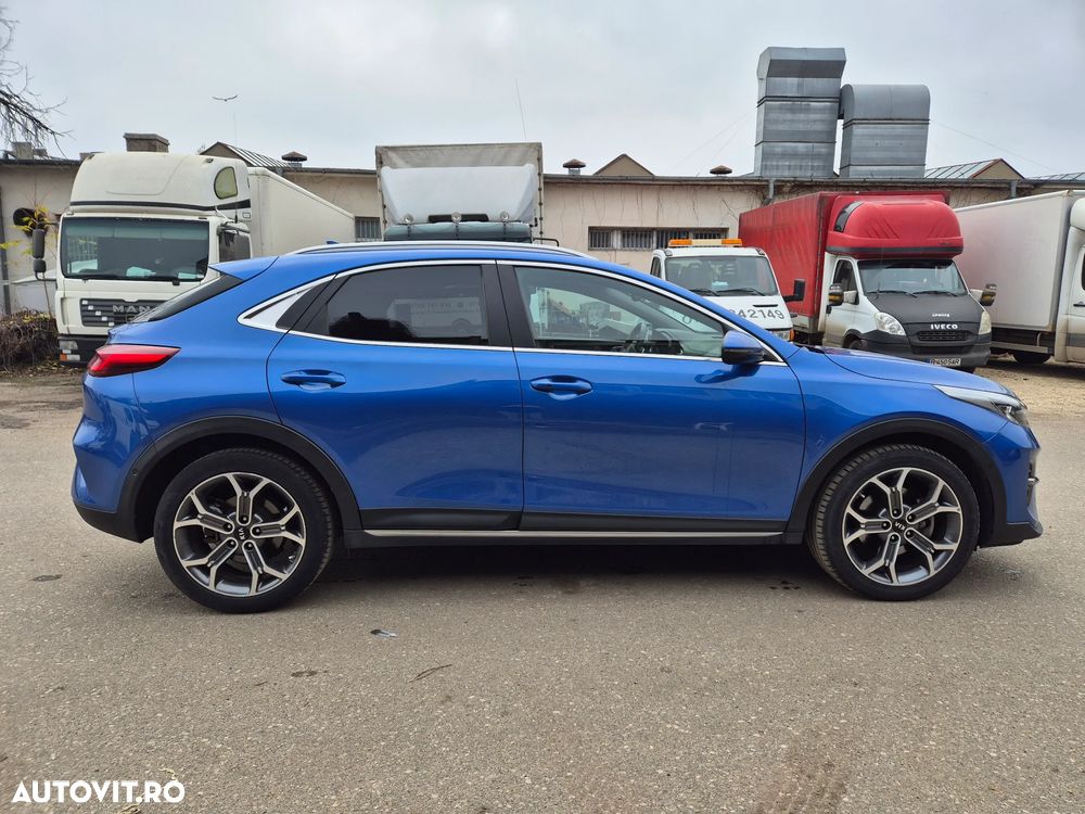Kia XCeed 1.6 CRDi Eco-Dynamics+(48V Mild-Hybrid) DCT7 SPIRIT - 9