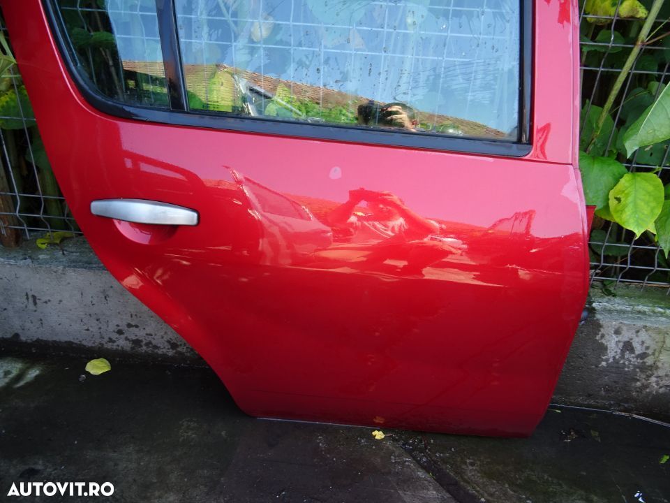 Vand Usa Spate Dacia Sandero Stepway din 2011 volan pe stanga fara rugina fara lovituri - 3