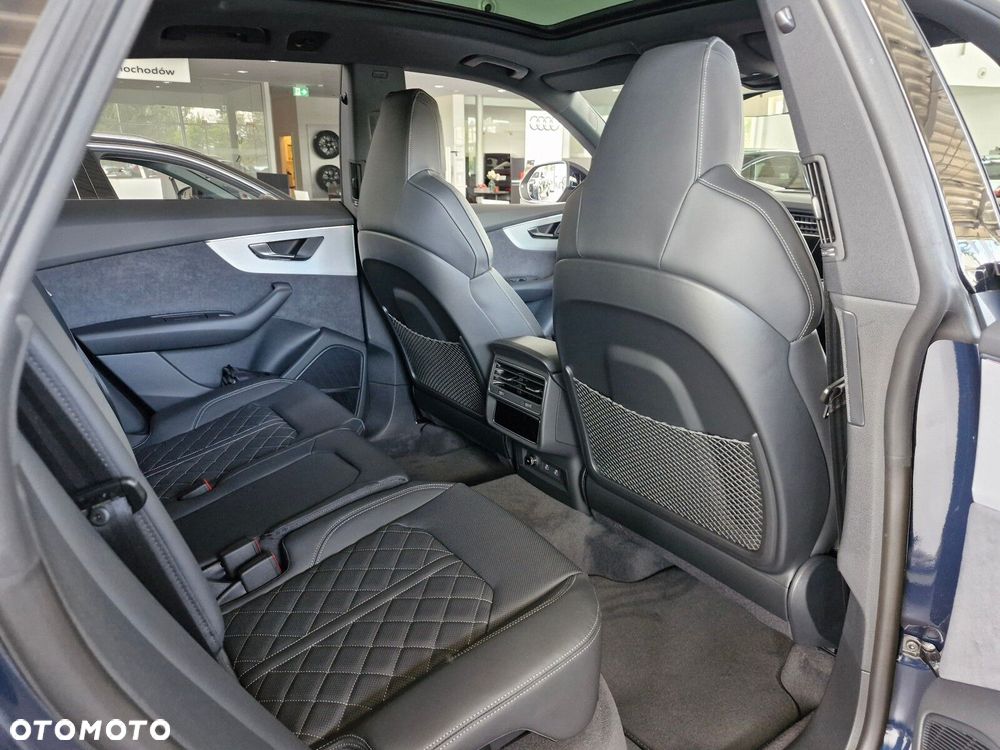 Audi Q8 - 18