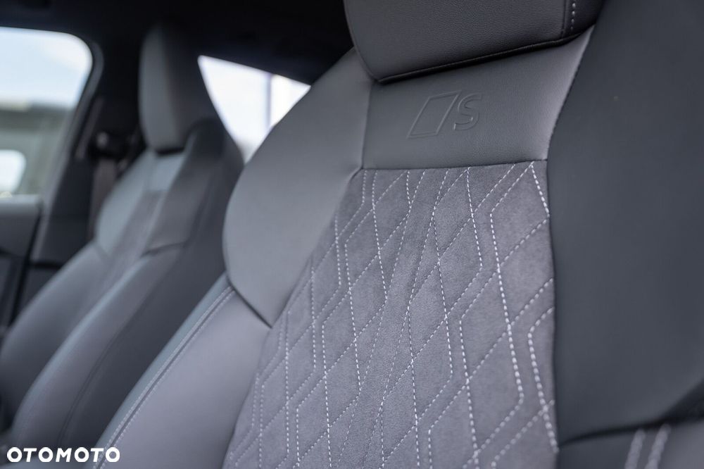 Audi Q5 Sportback - 14