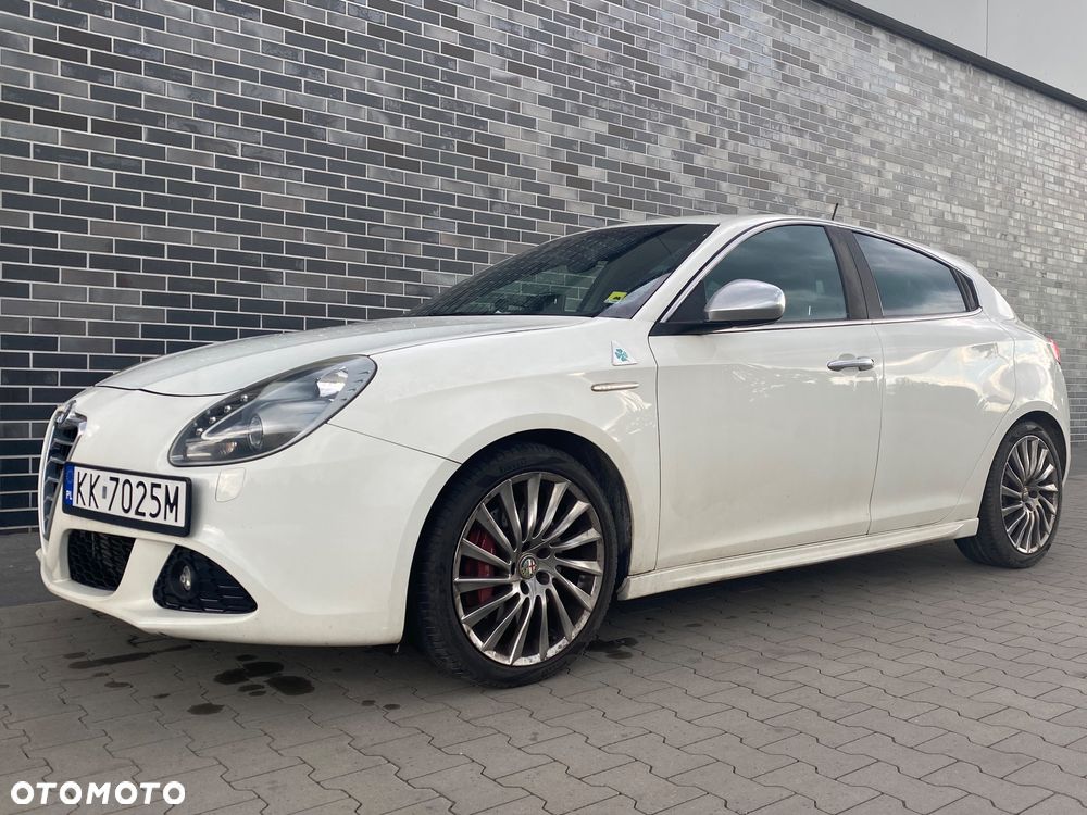 Alfa Romeo Giulietta 1750 TBi Quadrifoglio Verde - 3