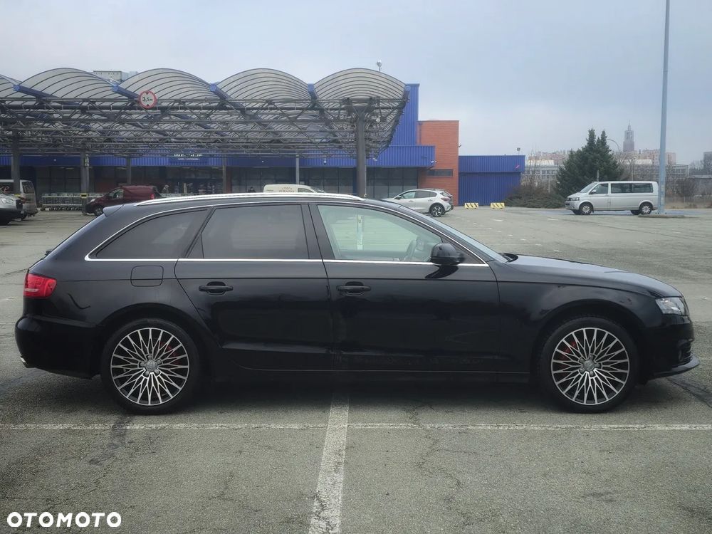 Audi A4 Avant - 6