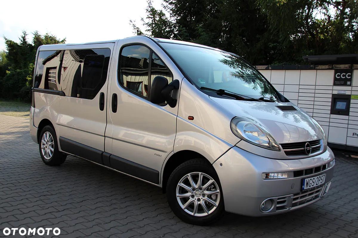Opel Vivaro DTI Tour - 12