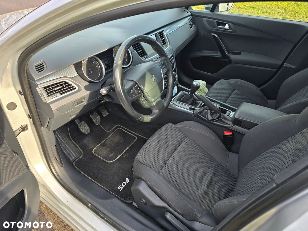 Peugeot 508 1.6 T Business Line - 9