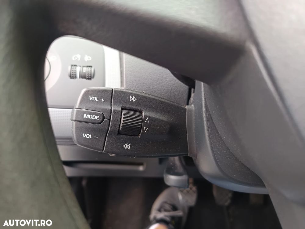 Seat Ibiza 1.2 12V Reference Salsa - 11