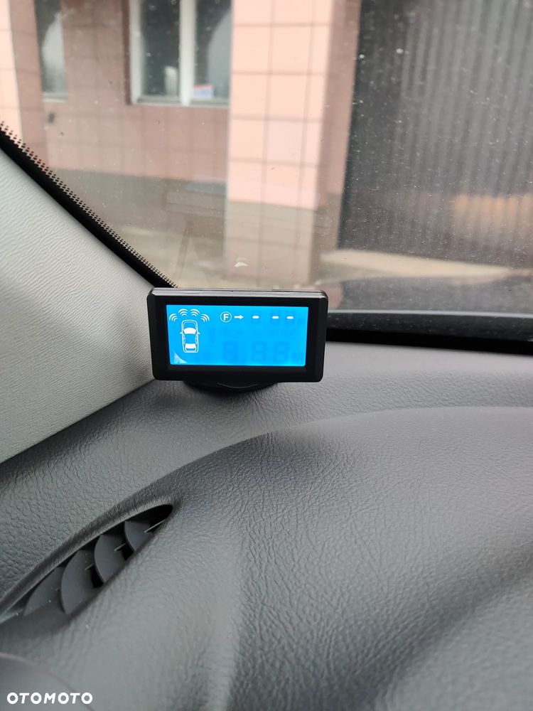 Toyota RAV4 2.0 VVT-i 2010 - 16