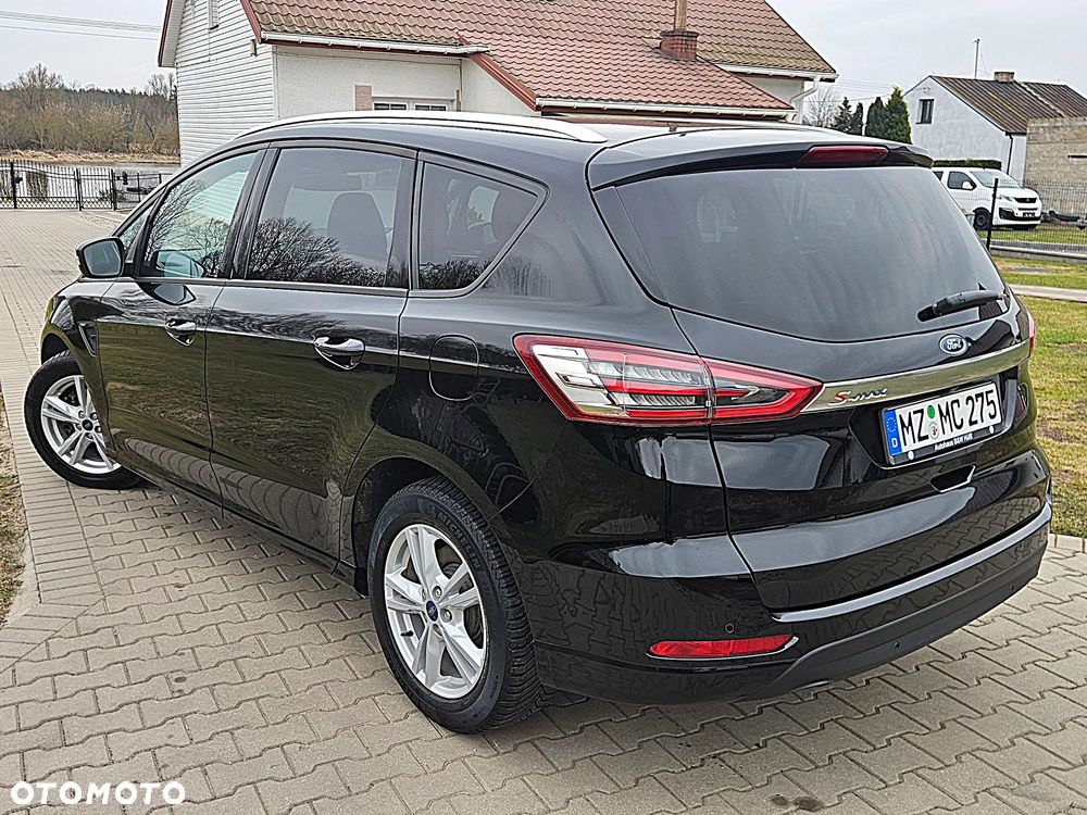 Ford S-Max - 21