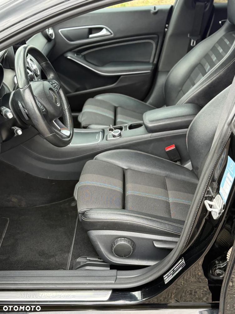 Mercedes-Benz CLA 200 d 7G-DCT AMG Line - 18