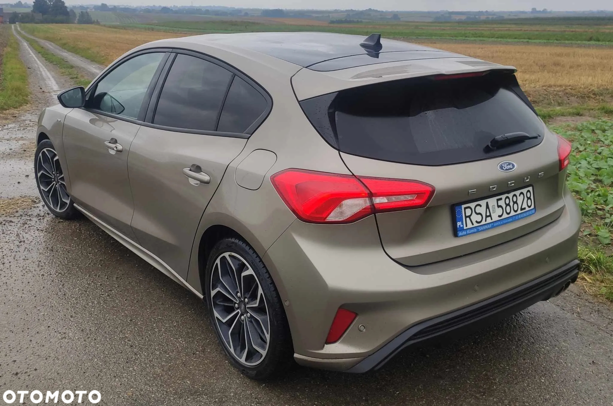 Ford Focus 1.5 EcoBoost Start-Stopp-System ST-LINE - 6