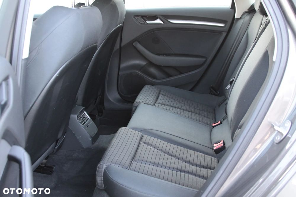 Audi A3 Sportback 1.4 TFSI Ambition - 20