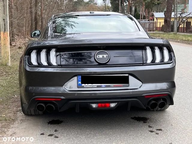 Ford Mustang 5.0 V8 GT - 5