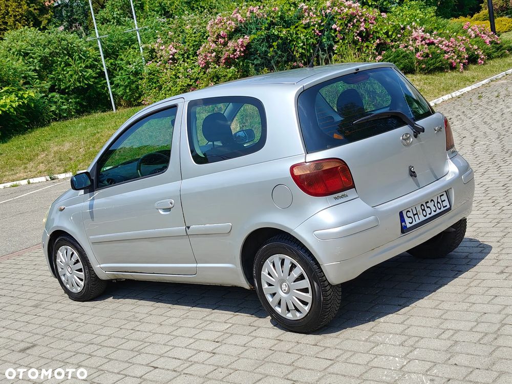 Toyota Yaris 1.3 Sol - 17