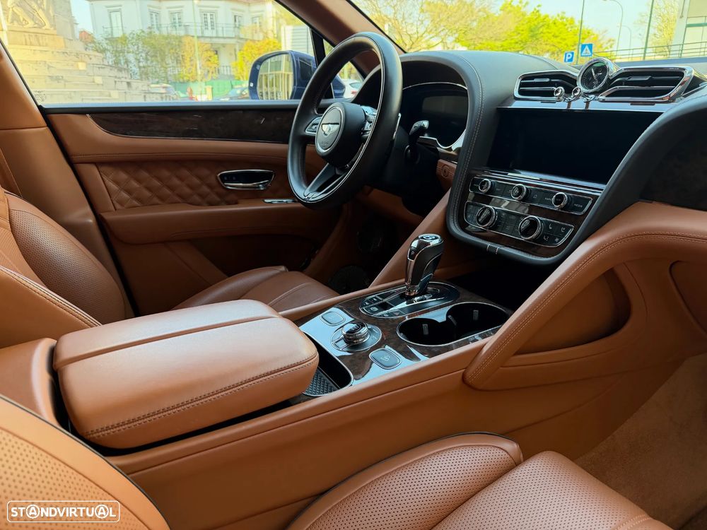 Bentley Bentayga V8 - 7