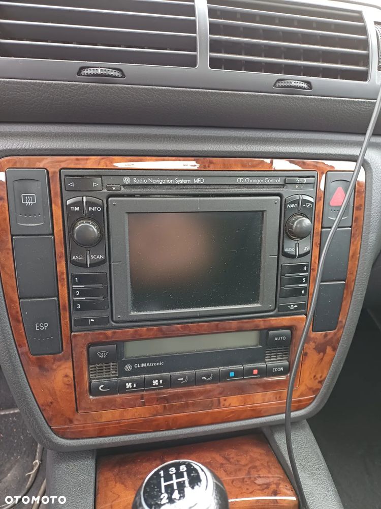 Volkswagen Passat 1.9 TDI Comfortline - 9