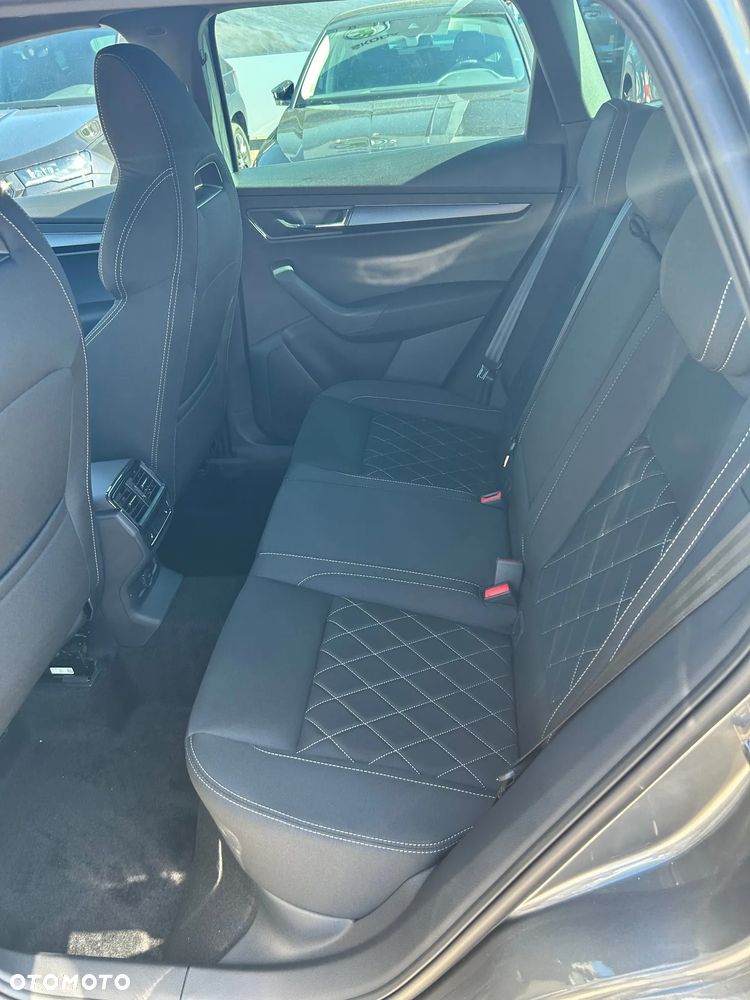 Skoda Karoq 2.0 TSI 4x4 Sportline DSG - 9