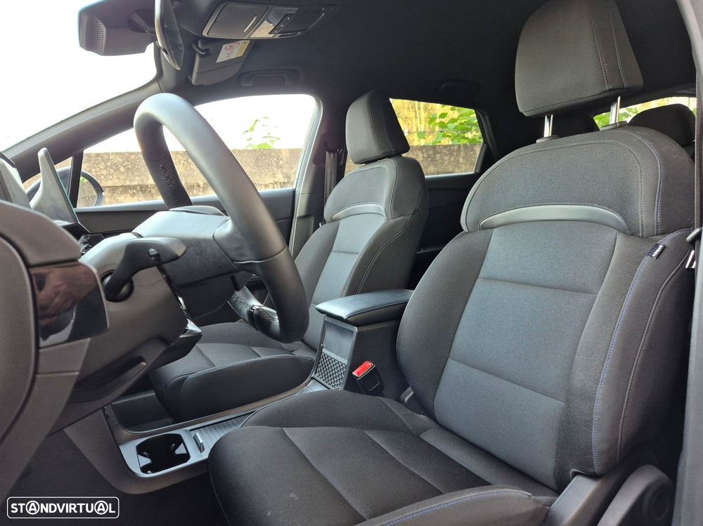 MG MG4 64 kWh Comfort - 17