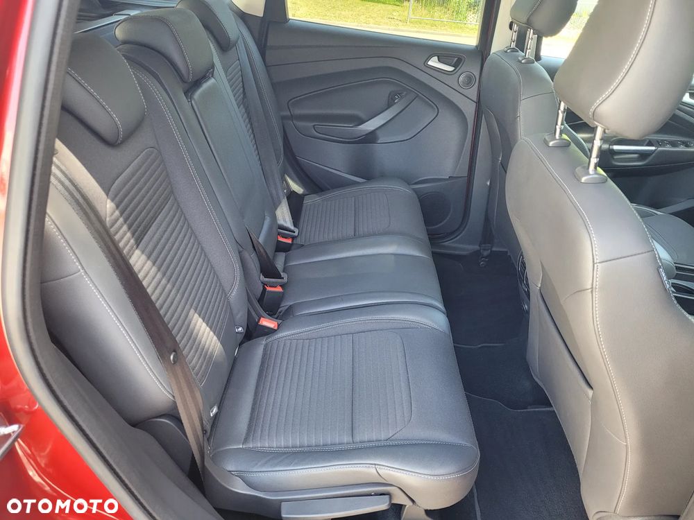 Ford Kuga 1.5 EcoBoost 4x4 Titanium - 13