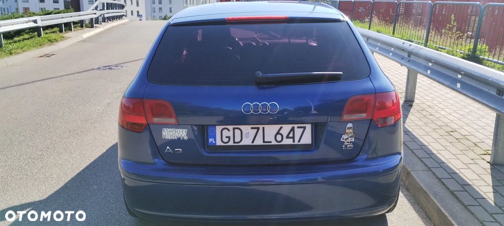 Audi A3 Sportback - 4