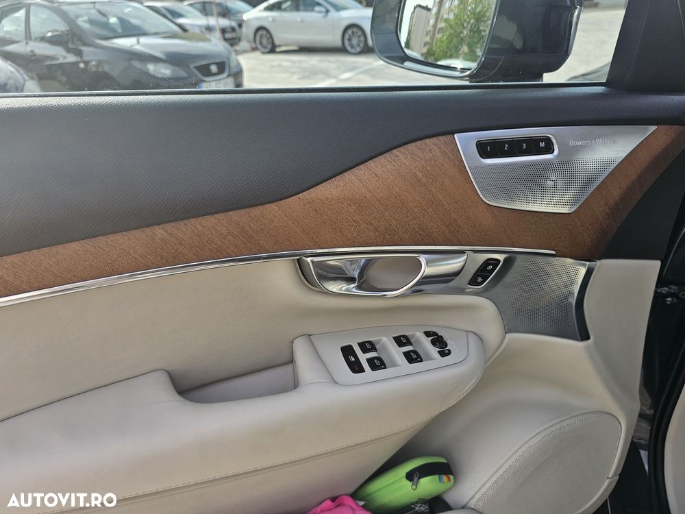 Volvo XC 90 D5 AWD Inscription - 9