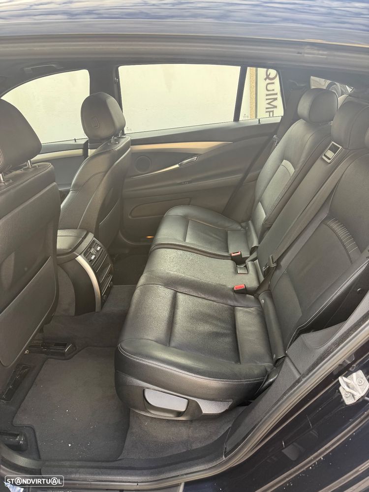 BMW 520 Gran Turismo d Pack M - 8