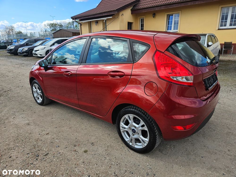 Ford Fiesta 1.25 Champions Edition - 11
