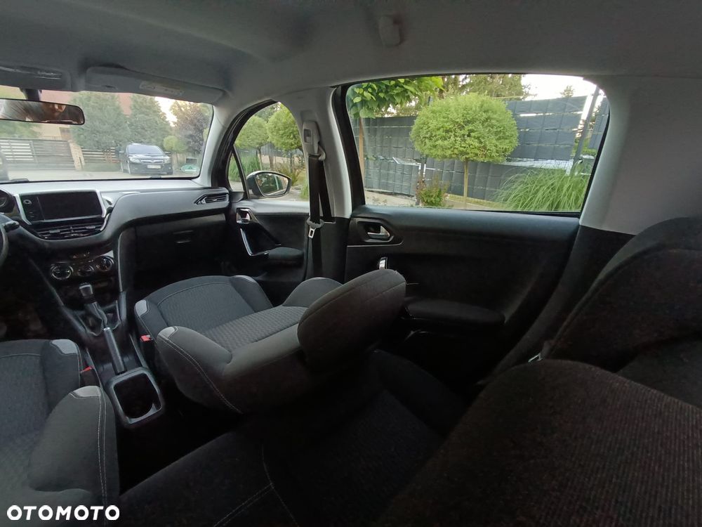 Peugeot 208 PureTech 68 Active - 18