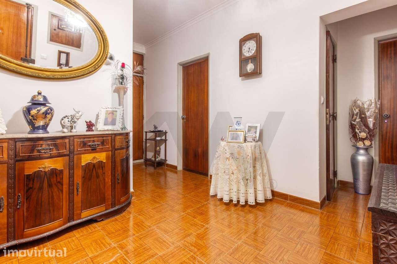 Apartamento T2, Casal de São Brás, Amadora - Uma casa para viver e cri - Grande imagem: 2/20