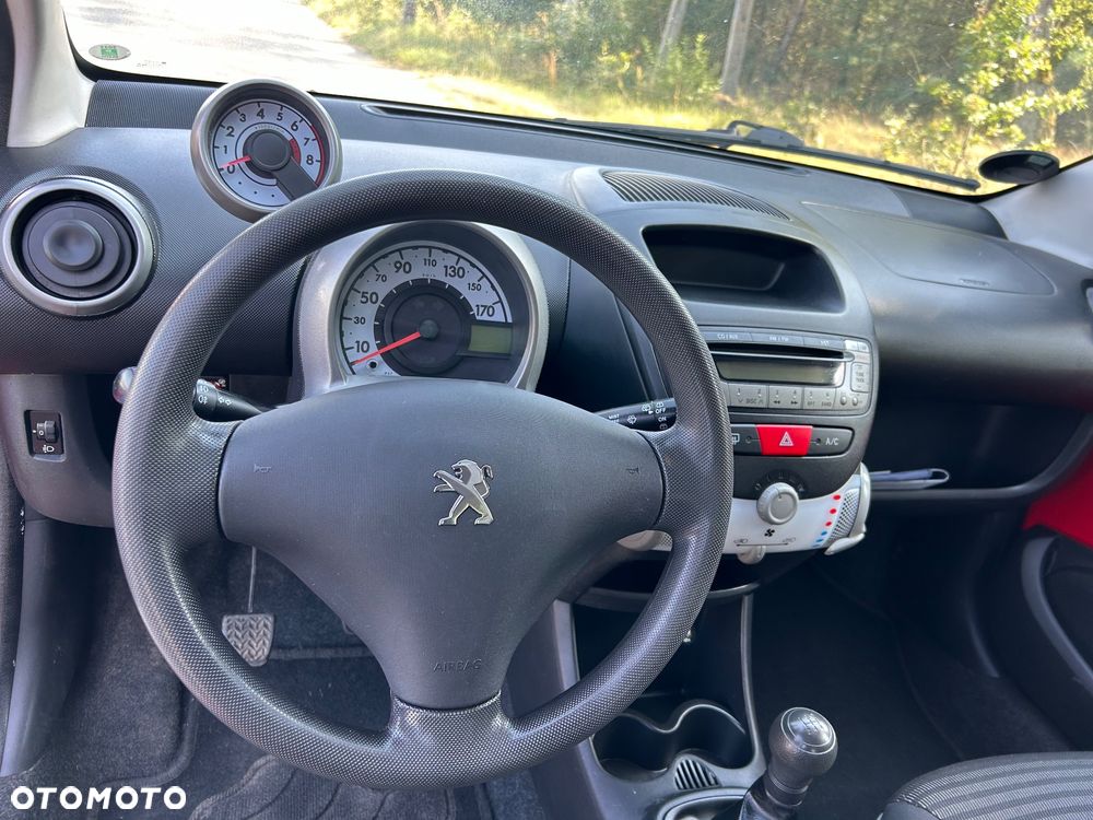 Peugeot 107 1.0 Active - 25