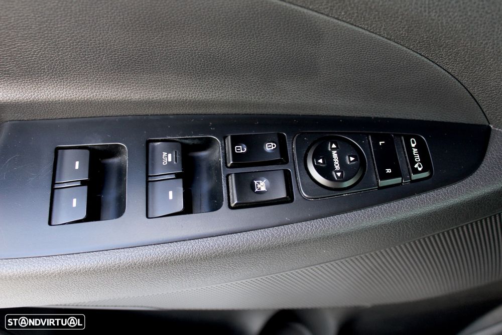 Hyundai Tucson 1.7 CRDi Creative Plus - 19