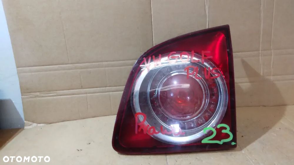 # LAMPA PRAWY TYŁ VW GOLF PLUS - 1