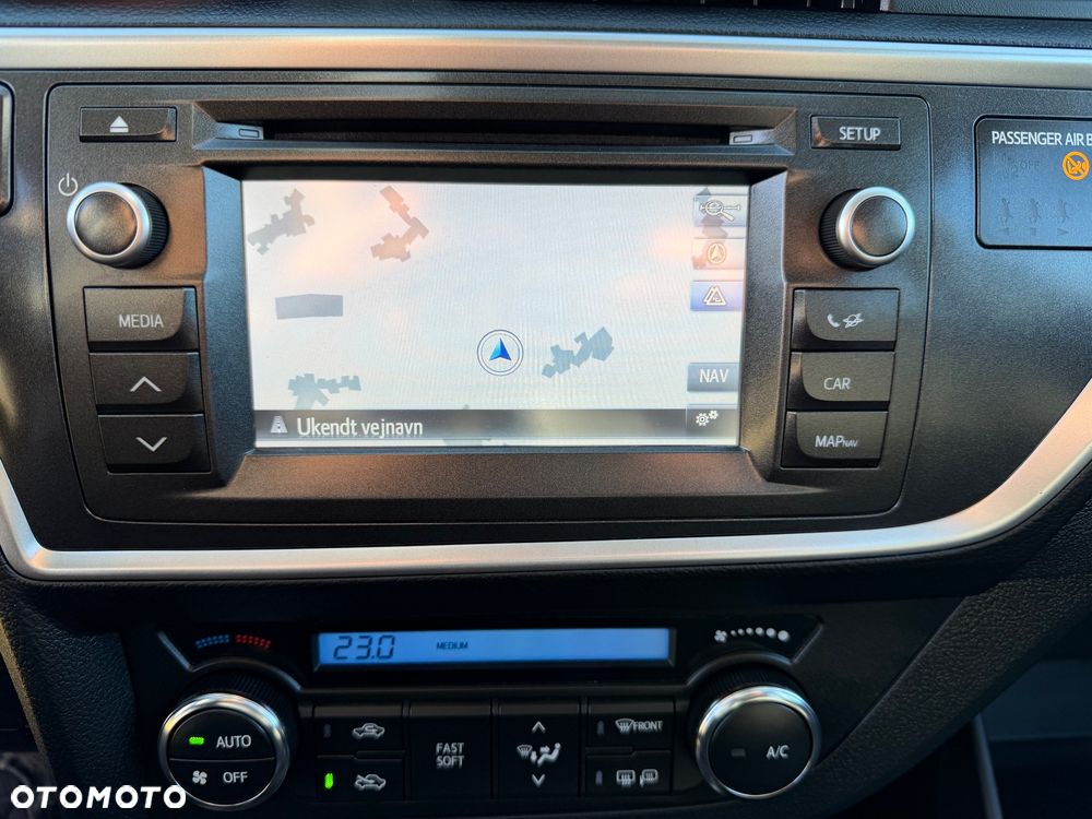 Toyota Auris - 18