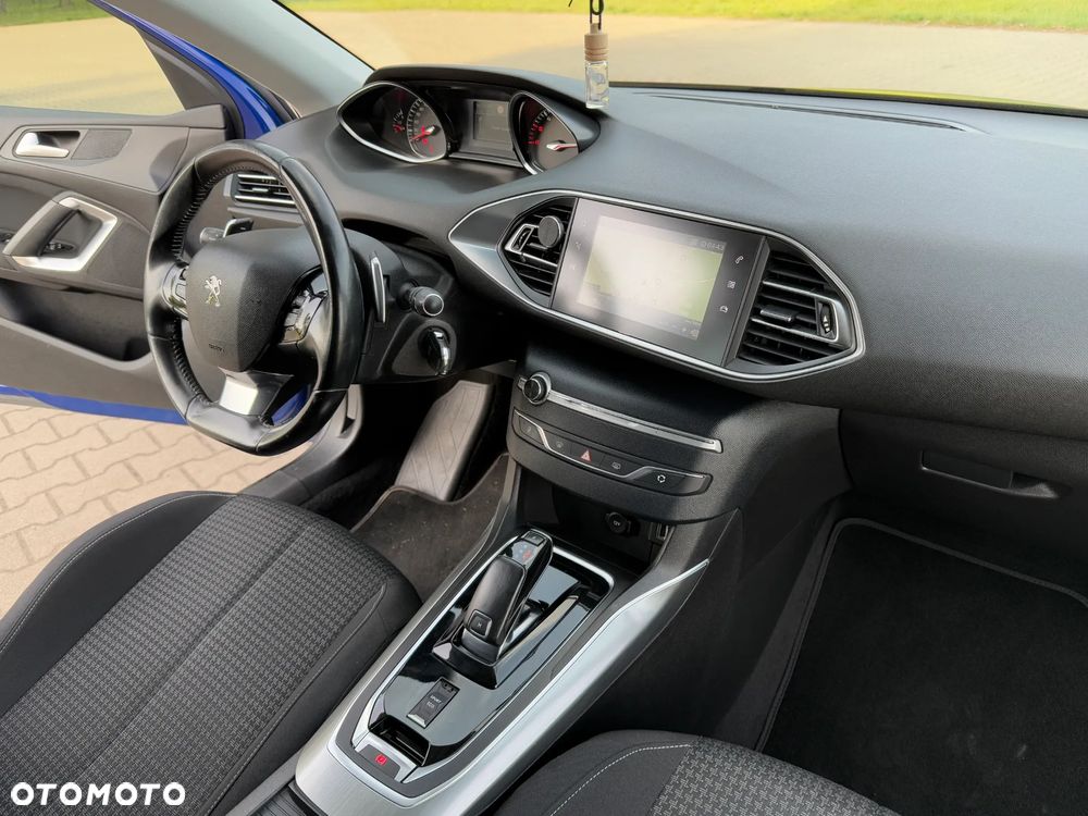Peugeot 308 - 14