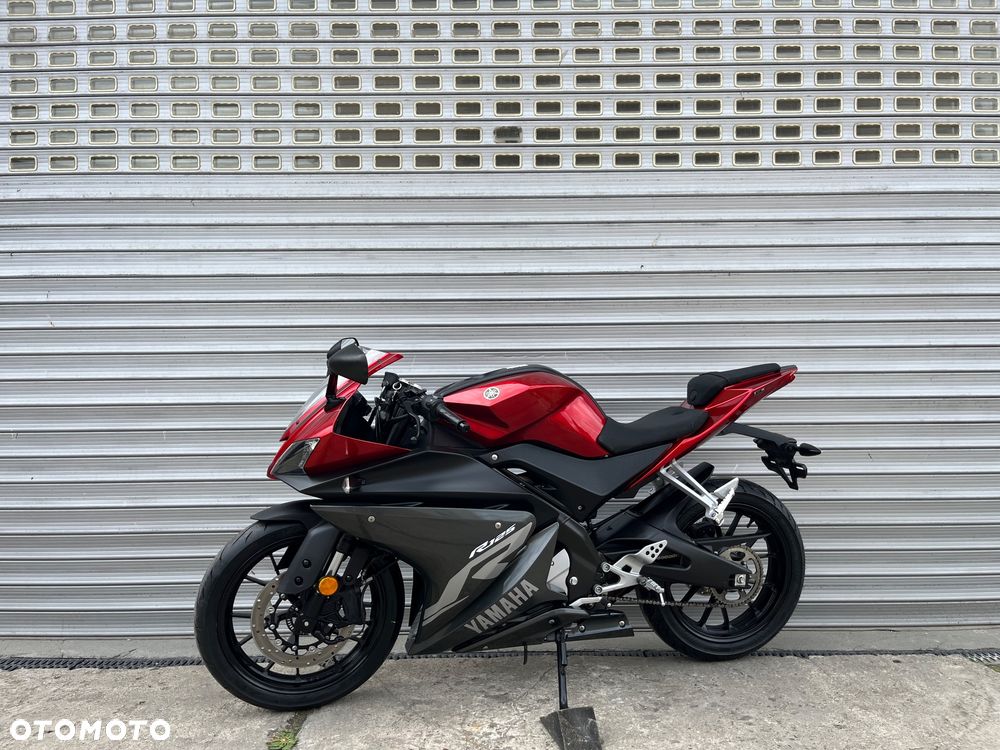 Yamaha YZF - 36