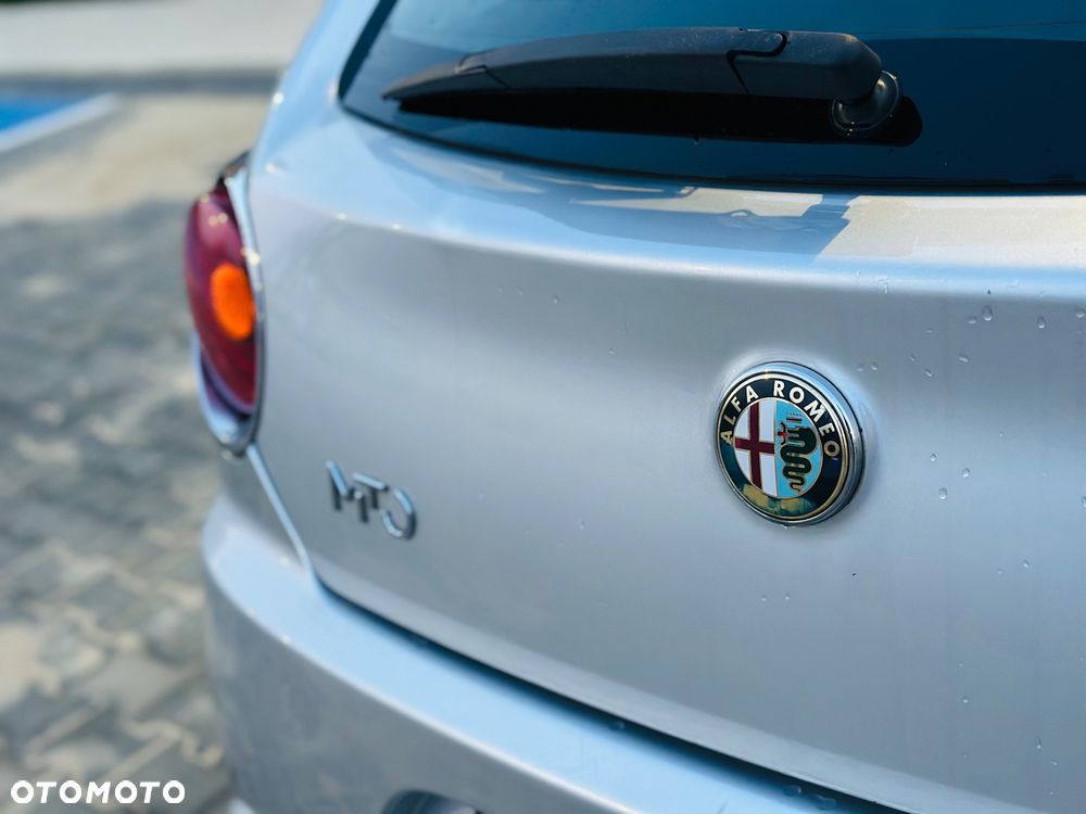 Alfa Romeo Mito - 12