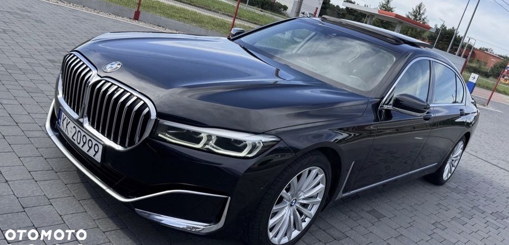 BMW Seria 7 740Li - 37