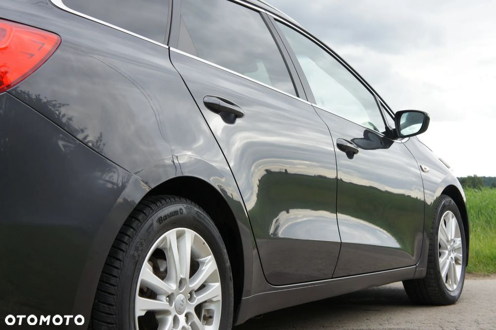 Kia Ceed - 6