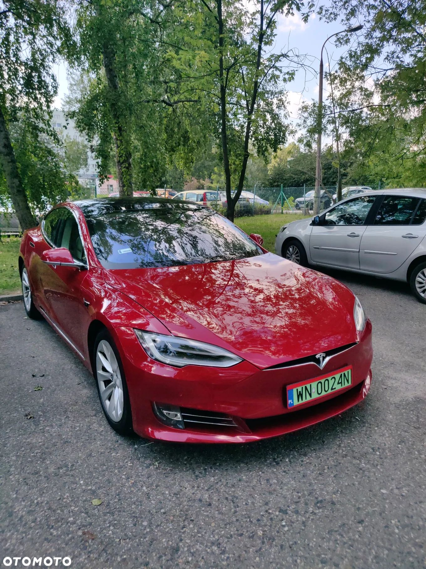 Tesla Model S Standard - 1