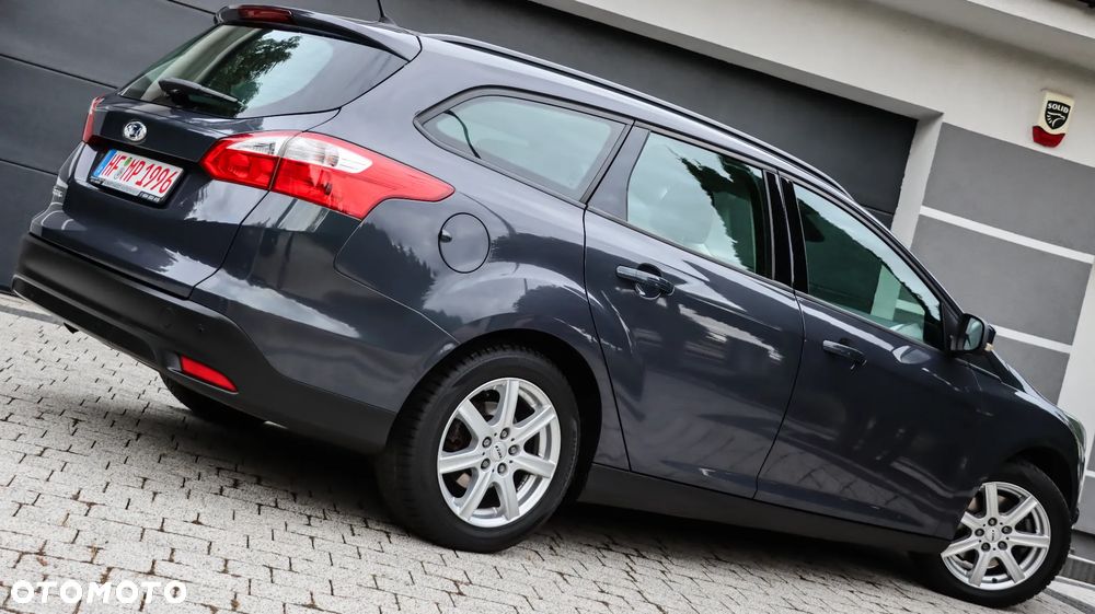 Ford Focus 1.6 Ti-VCT Titanium - 8