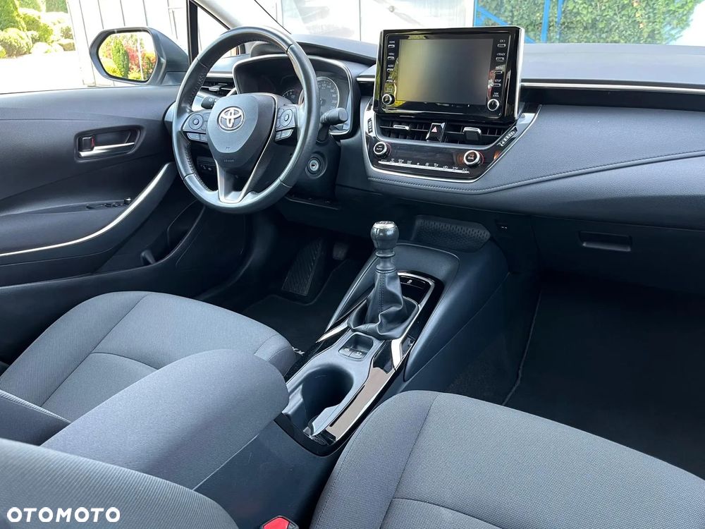Toyota Corolla 1.5 Comfort - 12