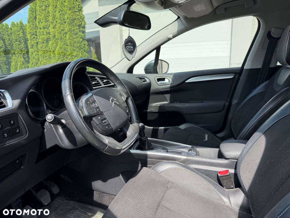 Citroën C4 1.6 VTi Exclusive - 5