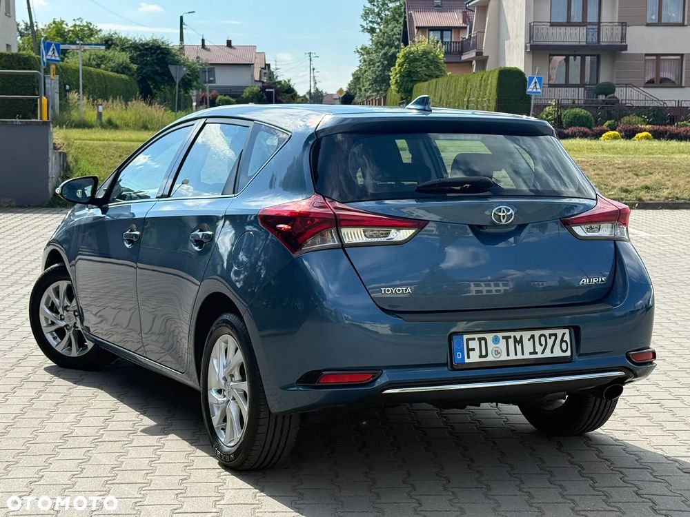 Toyota Auris 1.2 Turbo Edition S+ - 6