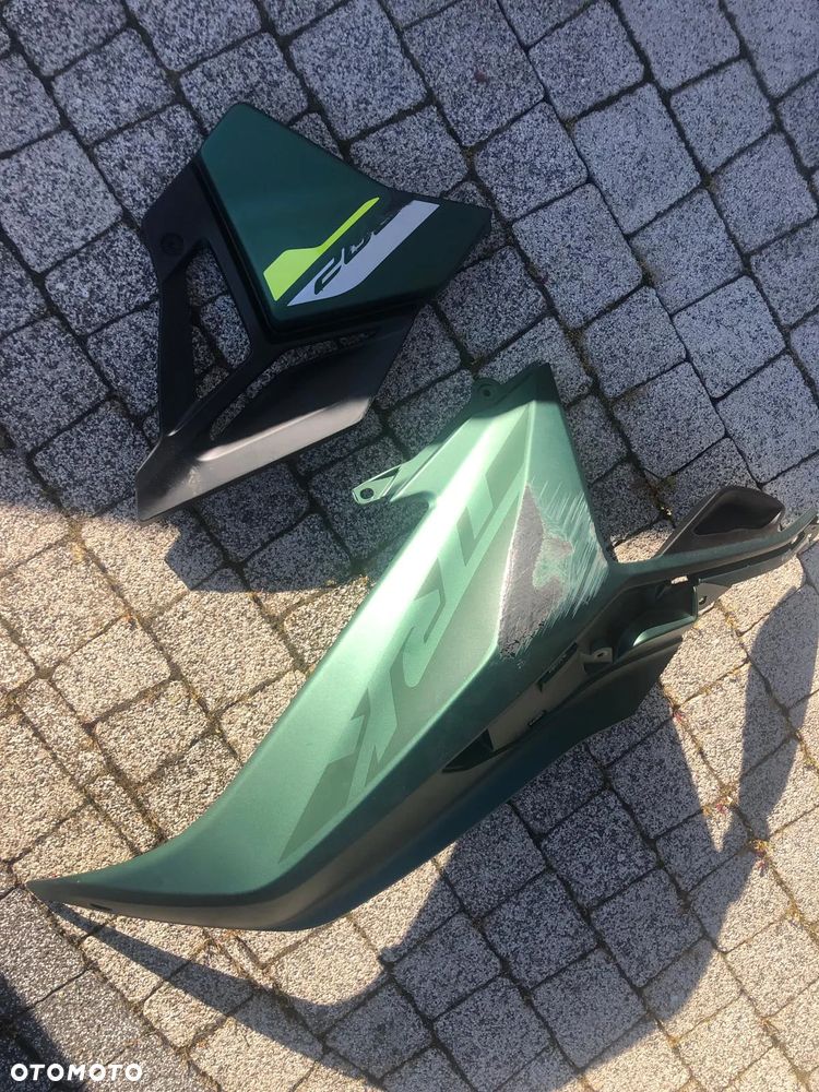 Benelli TRK 702 bok osłona boczek lampa - 2