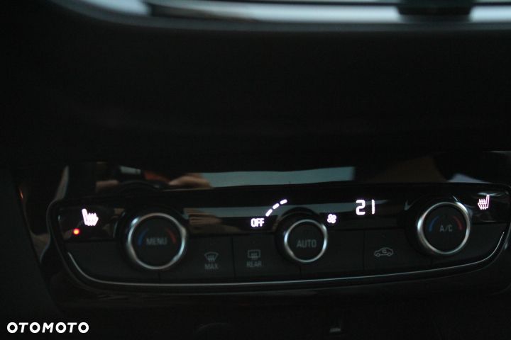 Opel Corsa 1.2 Direct Injection Turbo Start/Stop Ultimate - 20