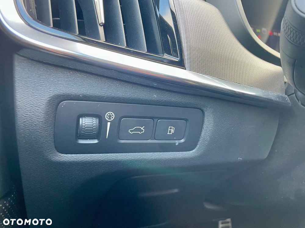 Volvo V90 T6 Recharge AWD Geartronic RDesign - 24
